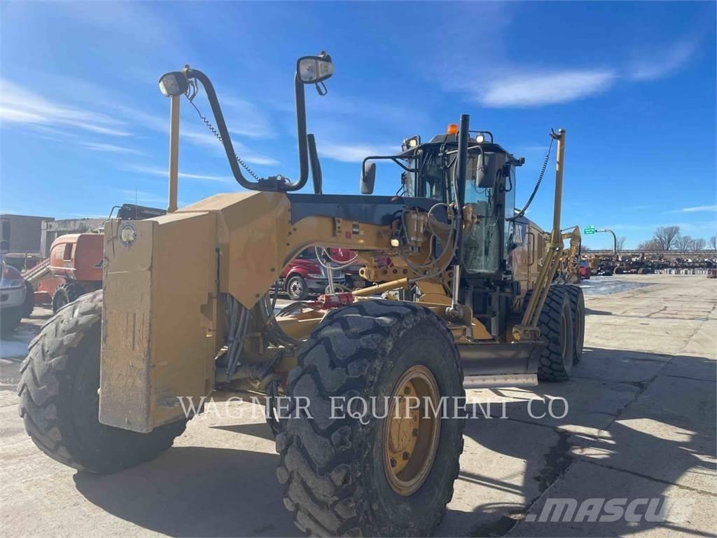 CAT 140M2 AWD モーターグレーダー