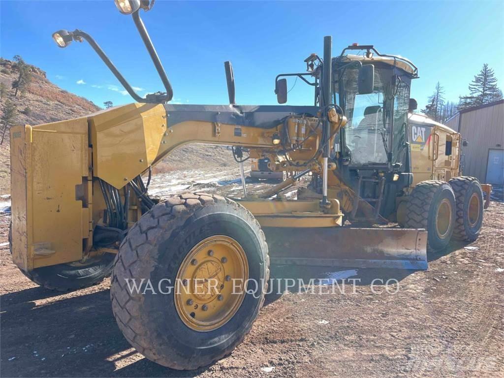 CAT 140M2 AWD モーターグレーダー