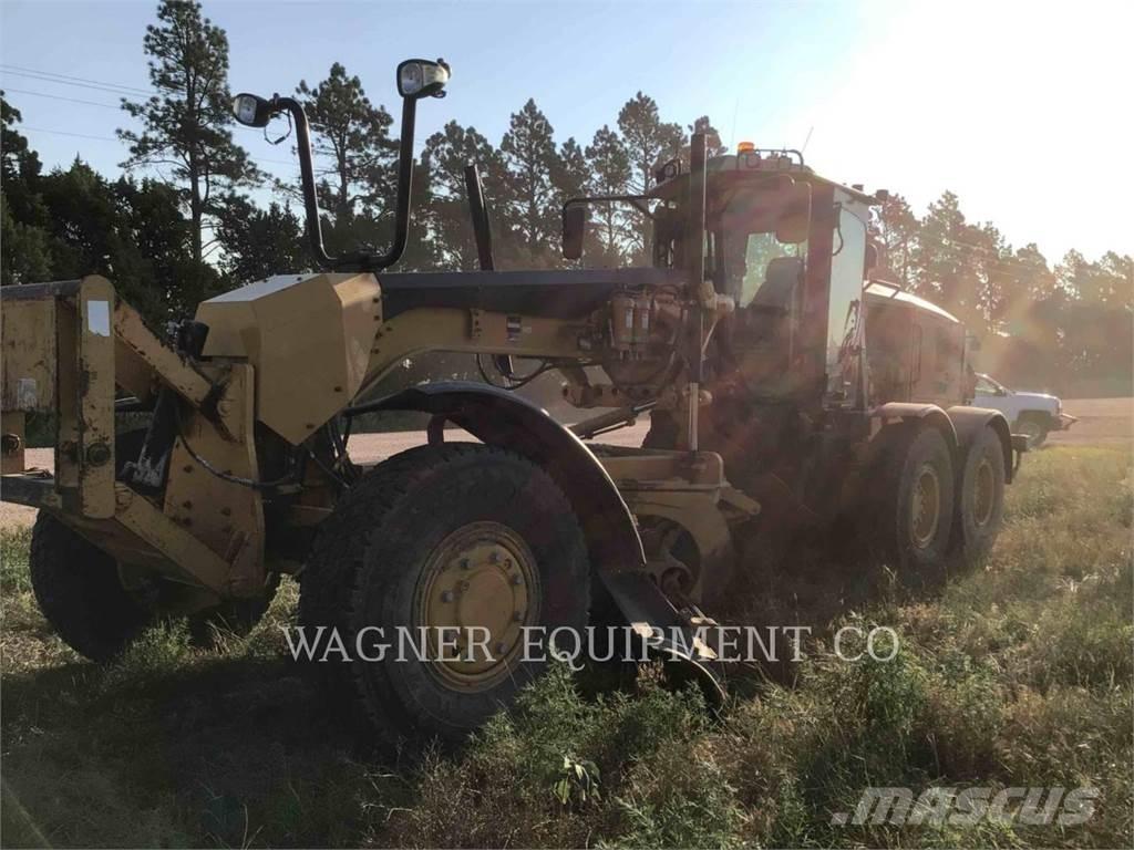 CAT 140M2 AWD モーターグレーダー