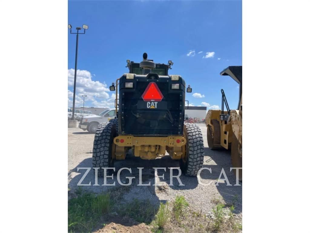 CAT 140M2AWD モーターグレーダー