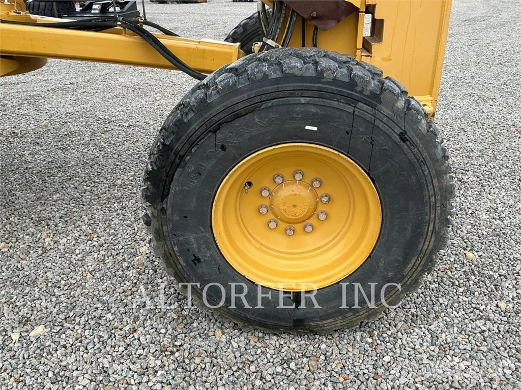 CAT 140M3 モーターグレーダー