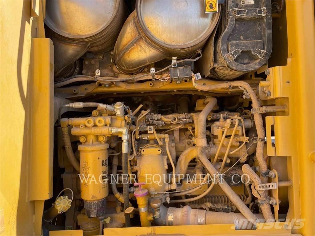 CAT 140M3 モーターグレーダー