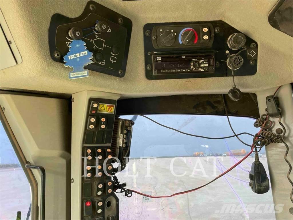 CAT 140M3 モーターグレーダー