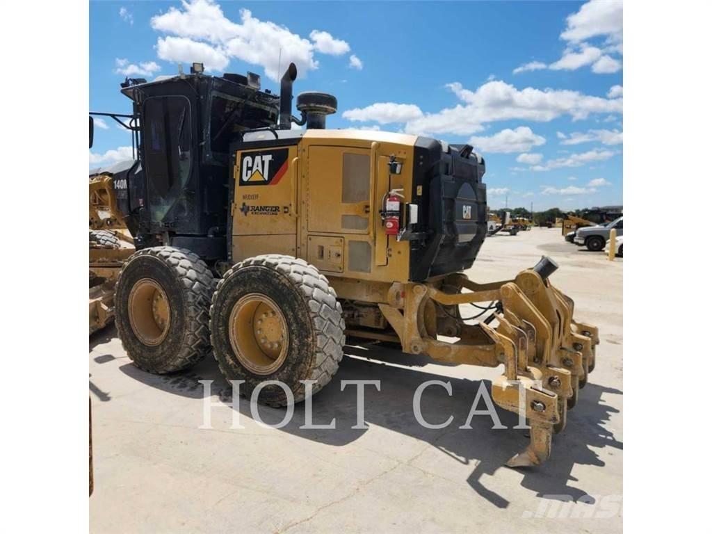 CAT 140M3 AWD モーターグレーダー