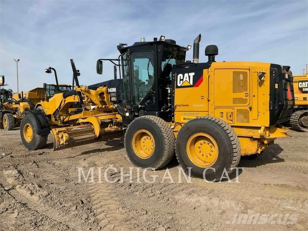 CAT 140M3 AWD モーターグレーダー