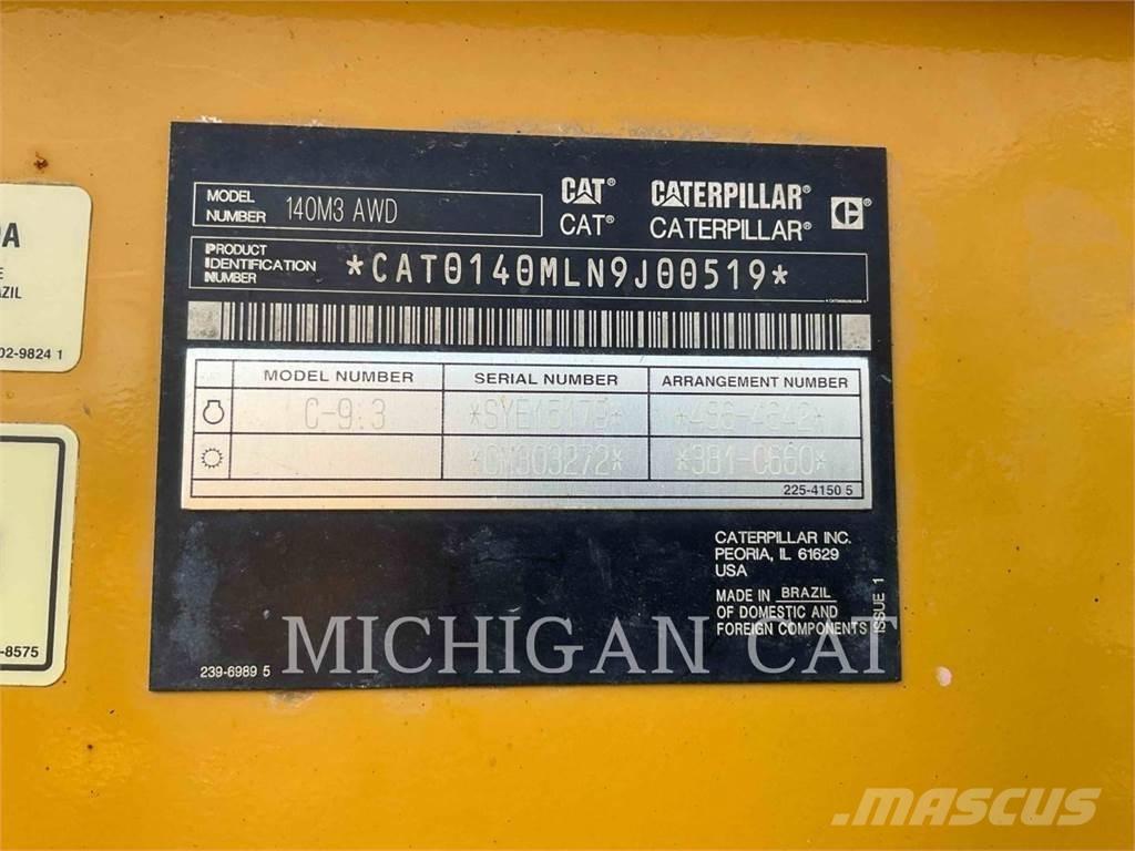 CAT 140M3 AWD モーターグレーダー