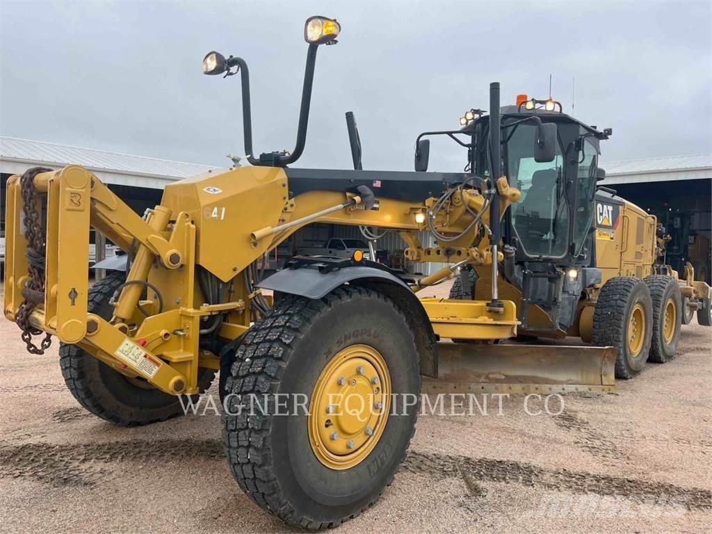 CAT 140M3 AWD モーターグレーダー