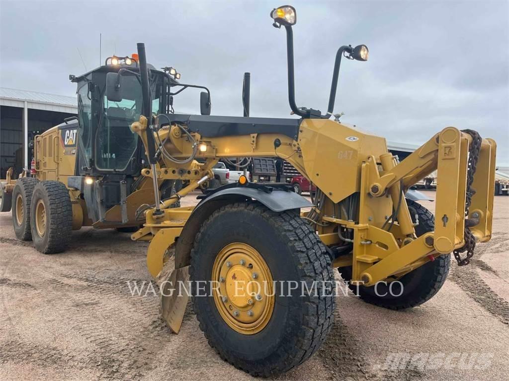 CAT 140M3 AWD モーターグレーダー