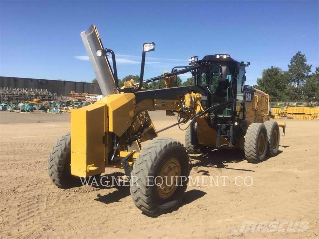 CAT 140M3 AWD モーターグレーダー