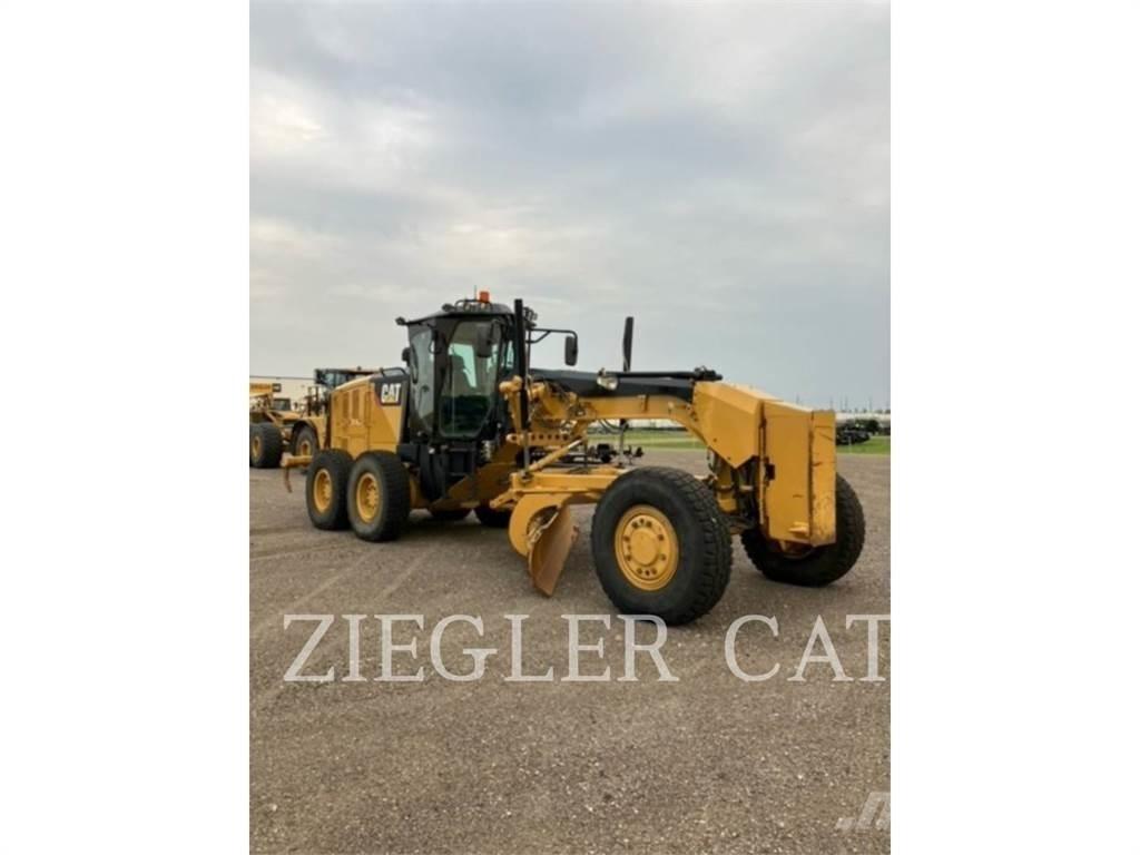 CAT 140M3AWD モーターグレーダー