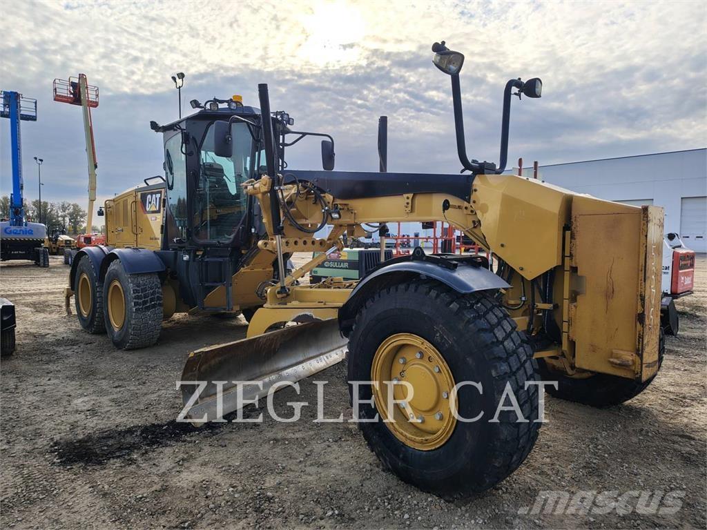 CAT 140M3AWD モーターグレーダー