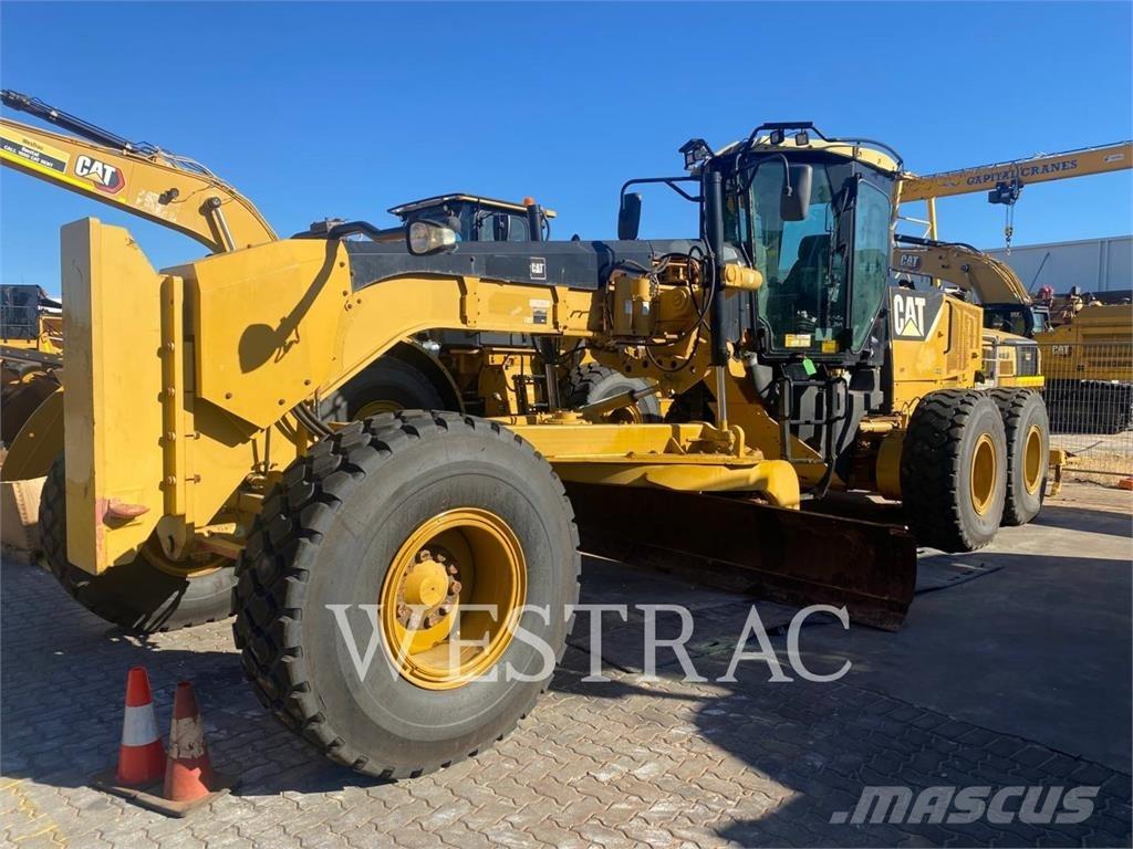 CAT 14M モーターグレーダー