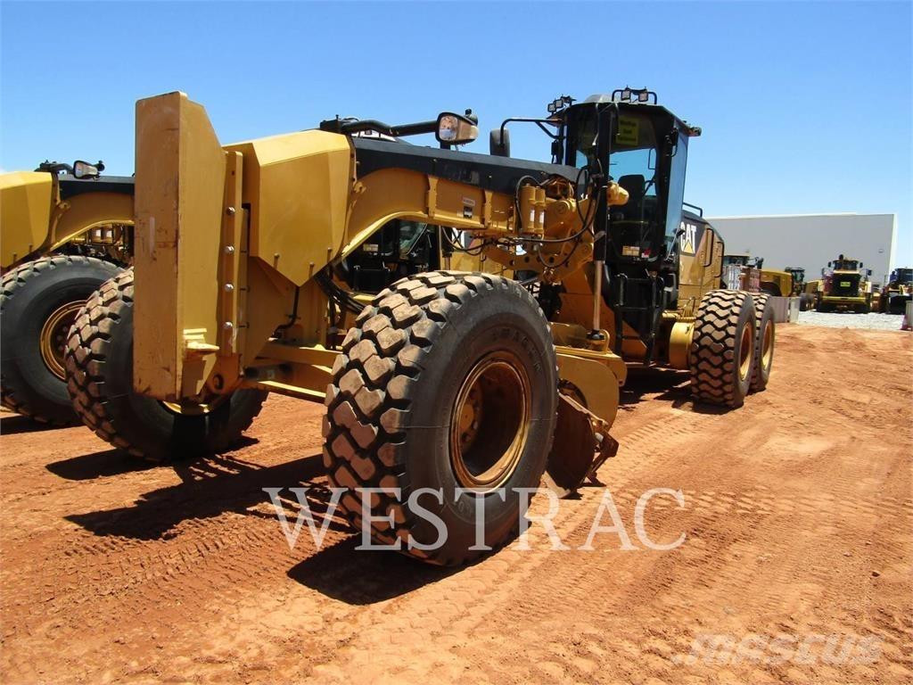 CAT 14M モーターグレーダー