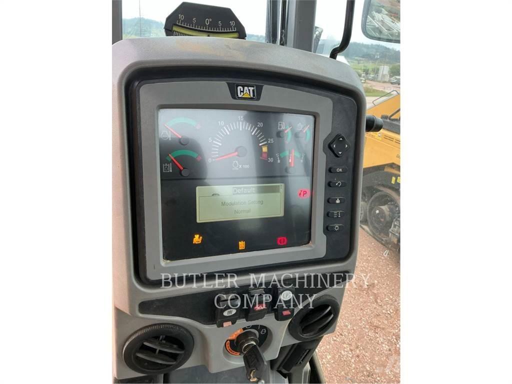 CAT 14M3 モーターグレーダー