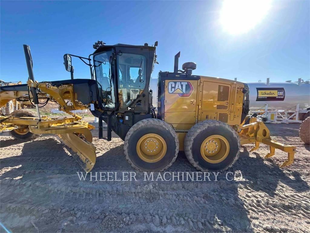 CAT 150 15 モーターグレーダー