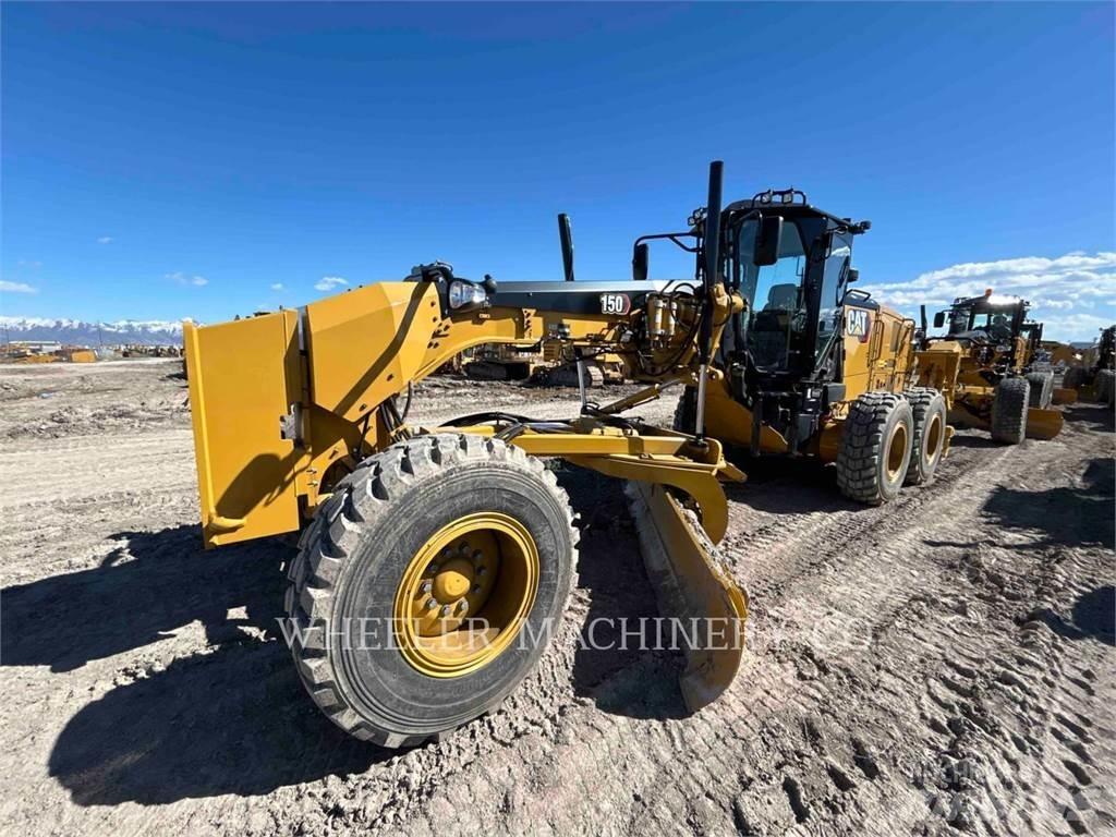 CAT 150 15 モーターグレーダー
