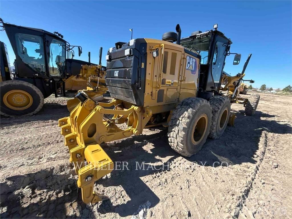 CAT 150 15 モーターグレーダー