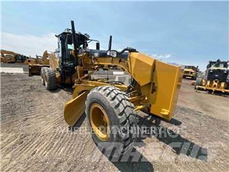 CAT 150 15 モーターグレーダー