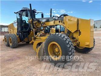 CAT 150 15 モーターグレーダー