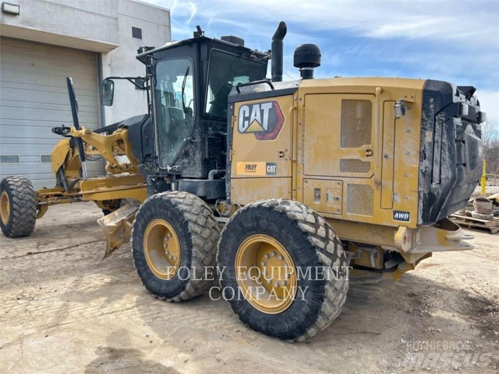 CAT 150-15AW モーターグレーダー