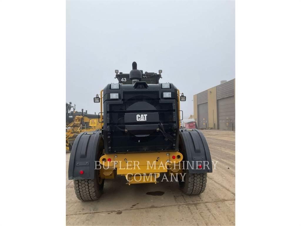 CAT 150-15AWD モーターグレーダー
