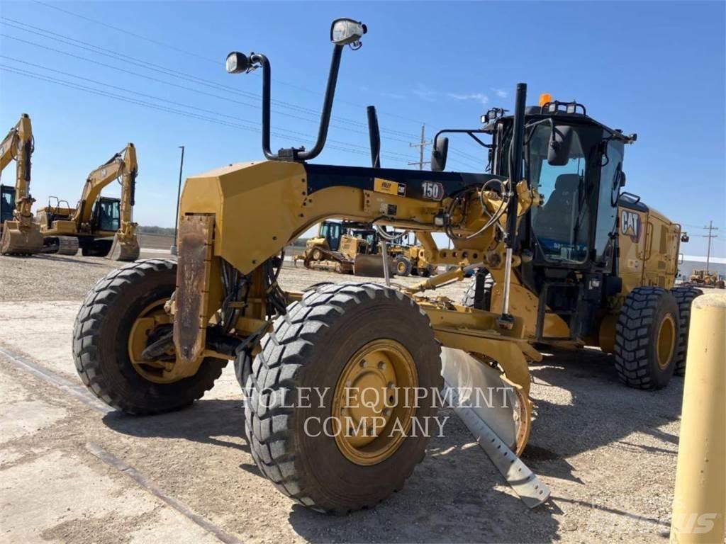 CAT 150-15AWI モーターグレーダー