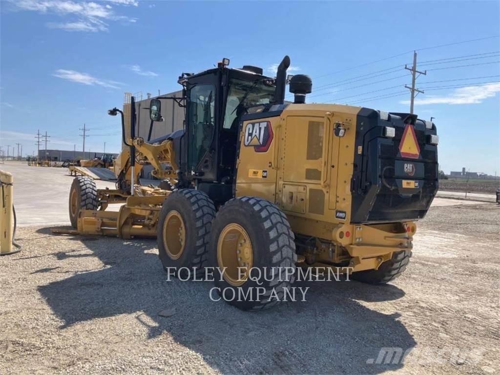 CAT 150-15AWI モーターグレーダー