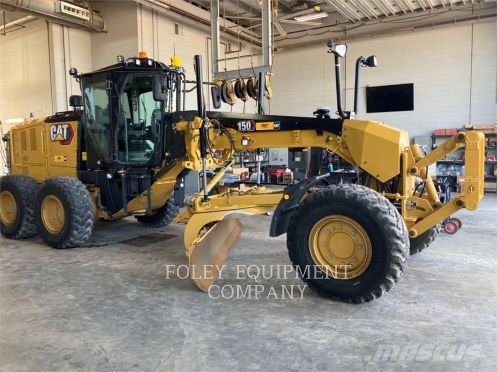 CAT 150-15AWI モーターグレーダー