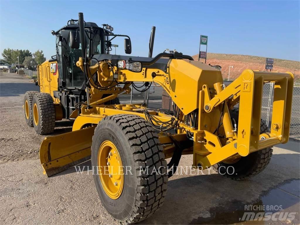 CAT 150 AWD モーターグレーダー
