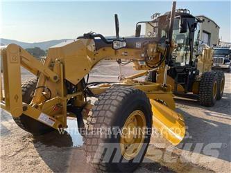 CAT 150 AWD モーターグレーダー