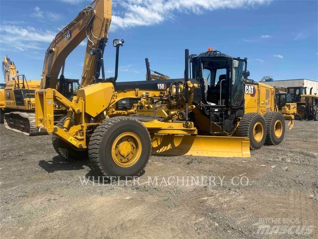 CAT 150 AWD モーターグレーダー