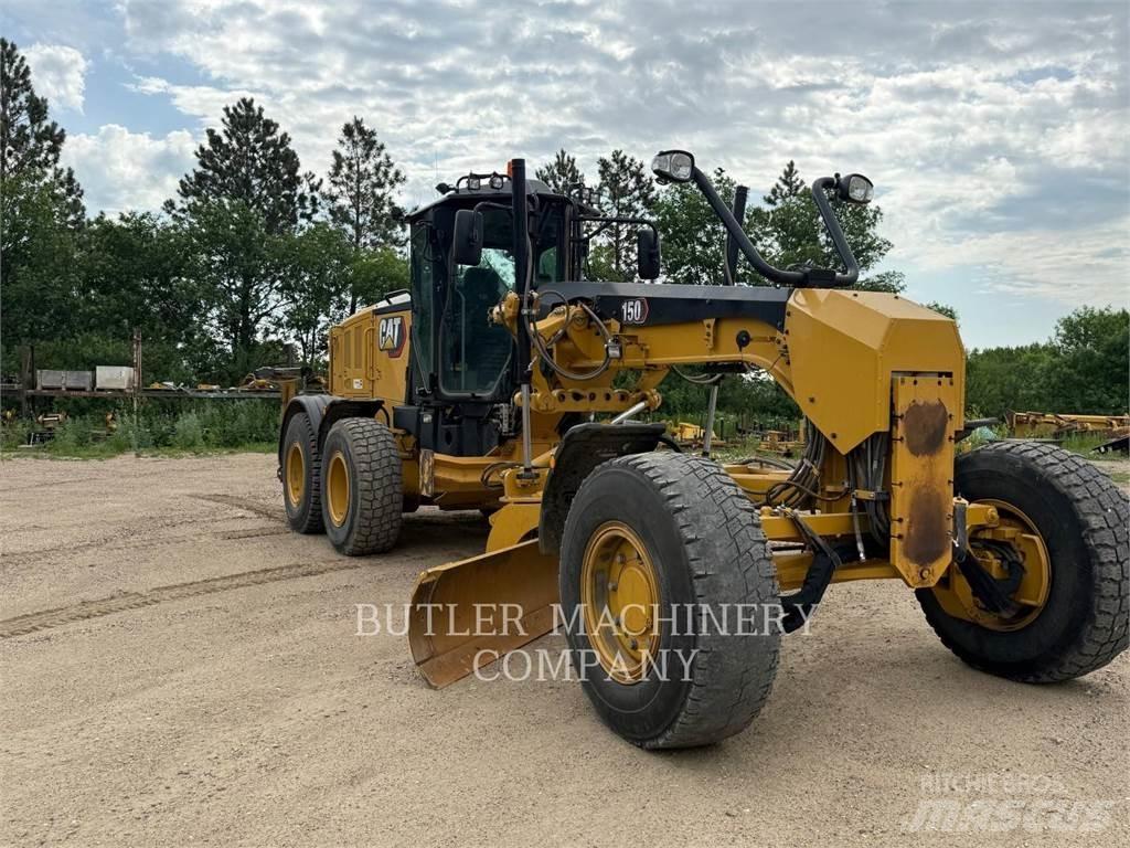 CAT 150 AWD モーターグレーダー