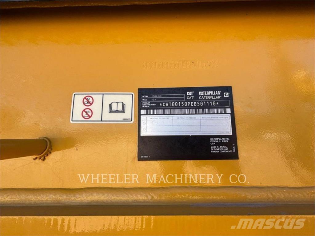 CAT 150 AWD モーターグレーダー