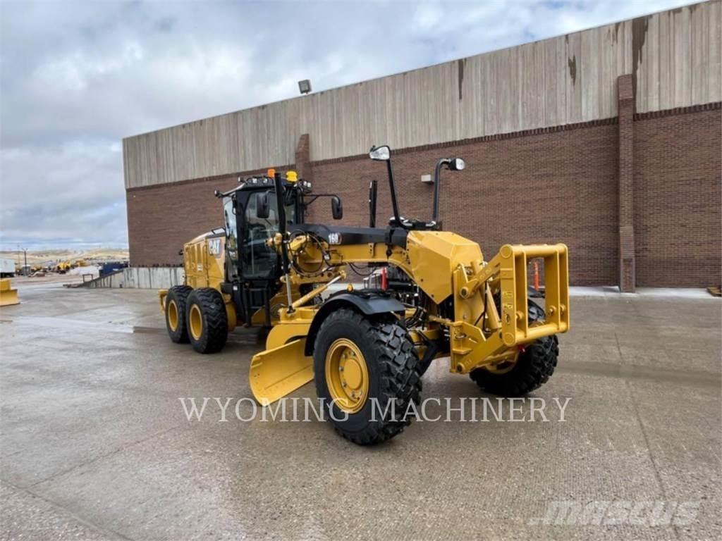 CAT 160 AWD モーターグレーダー