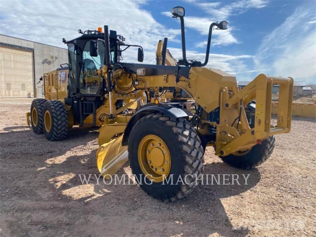 CAT 160 AWD モーターグレーダー