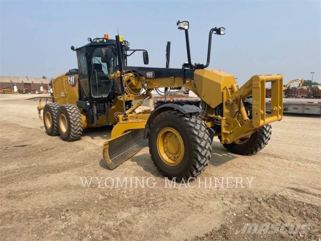 CAT 160 AWD モーターグレーダー