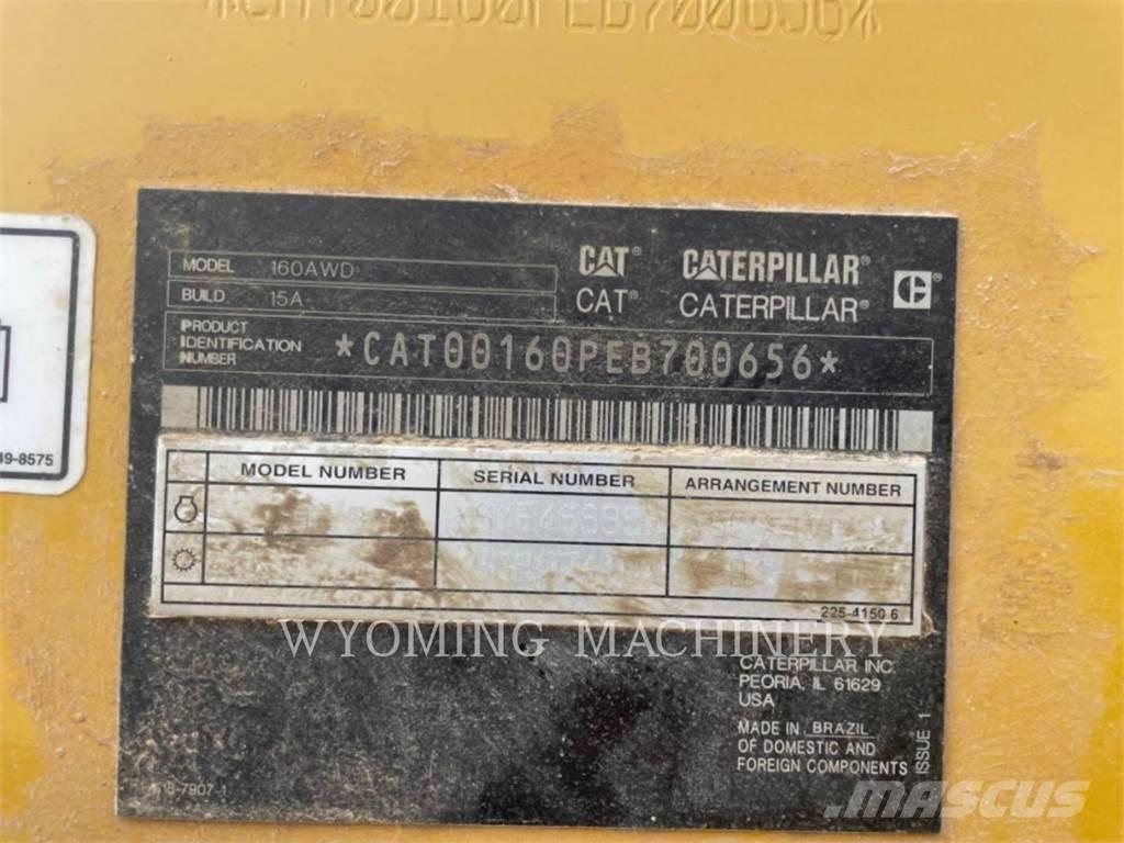 CAT 160 AWD モーターグレーダー