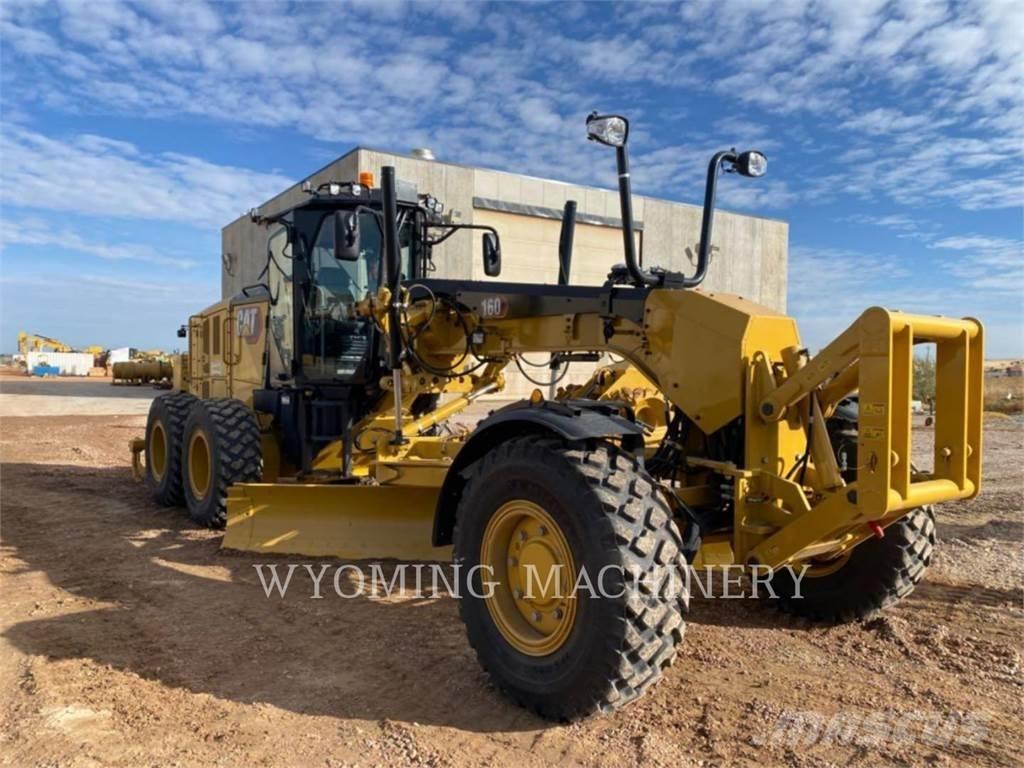 CAT 160 AWD モーターグレーダー