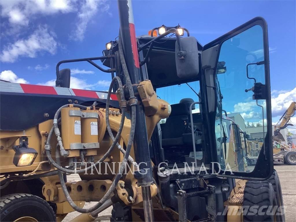CAT 160M モーターグレーダー