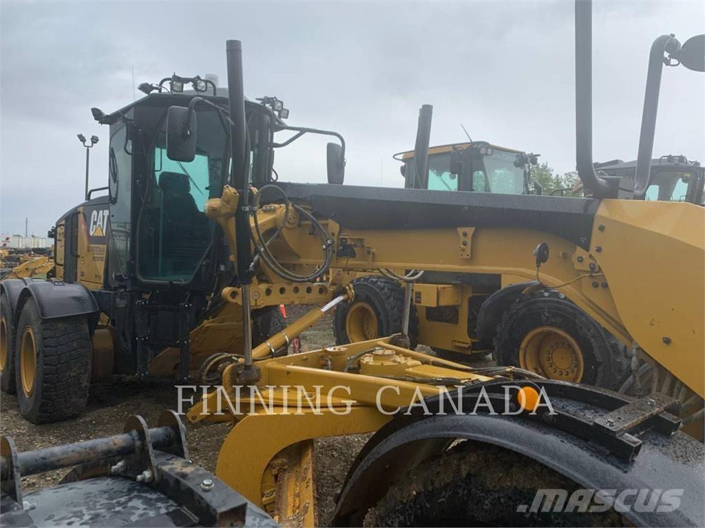 CAT 160M AWD モーターグレーダー