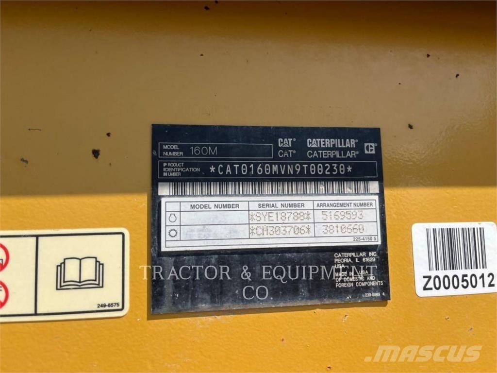 CAT 160M3 AWD モーターグレーダー