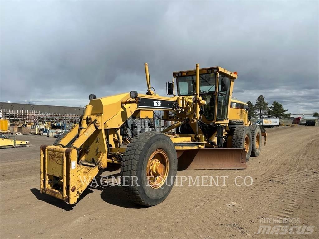 CAT 163H AWD モーターグレーダー