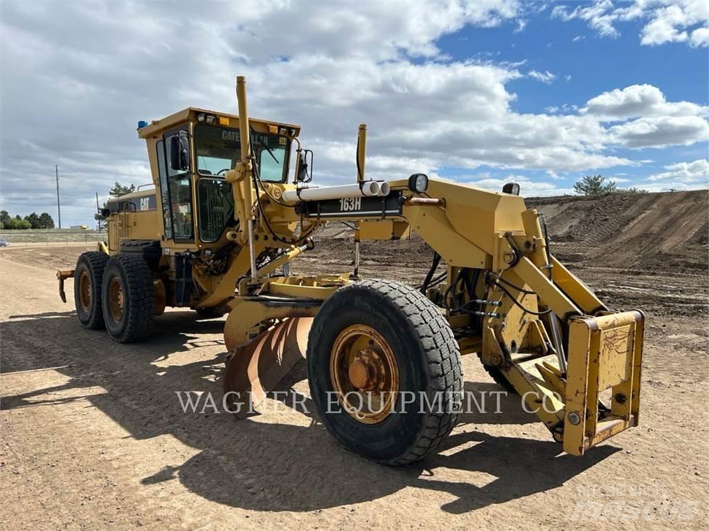 CAT 163H AWD モーターグレーダー