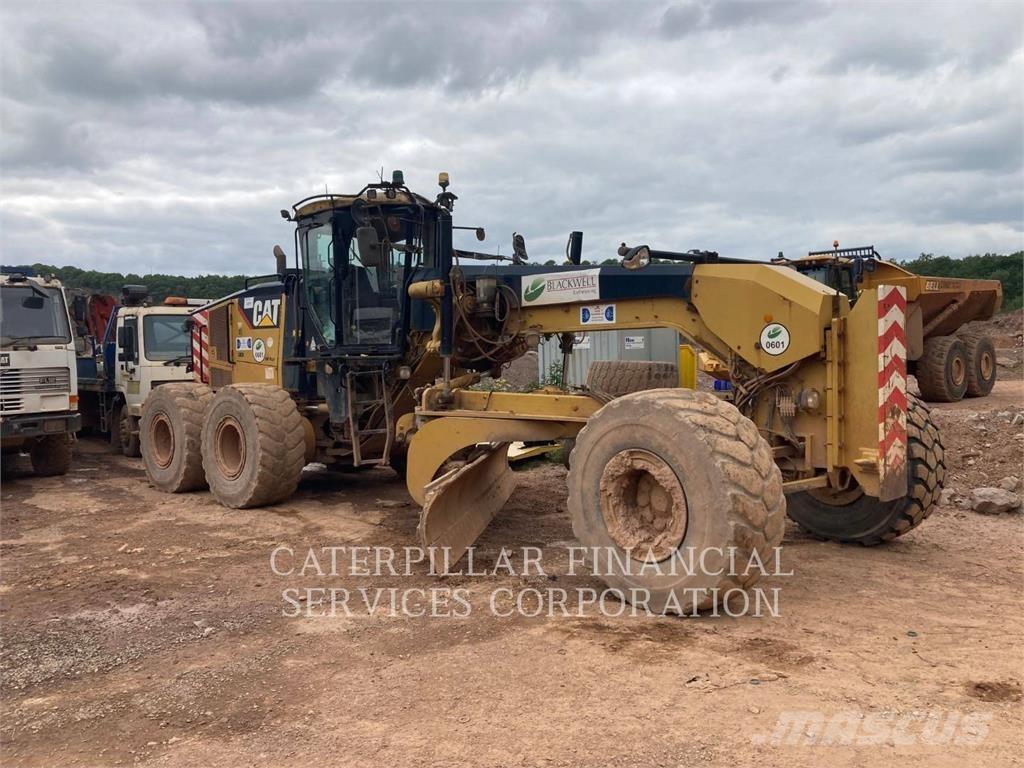 CAT 16M モーターグレーダー