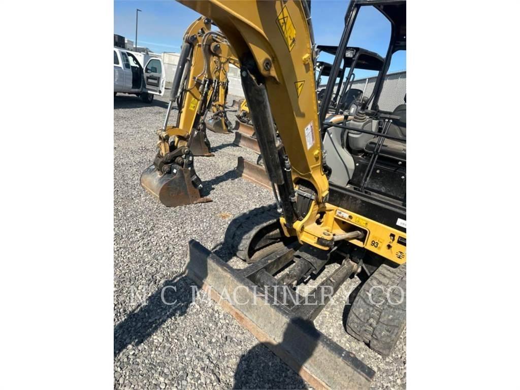 CAT 2.7DCRCN 大型油圧ショベル12t以上（パワーショベル・ユンボ）
