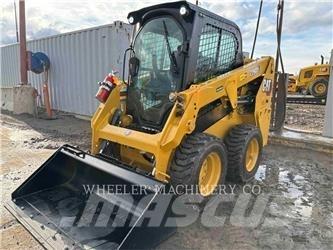 CAT 226D3 C3H2 スキッドステアローダー