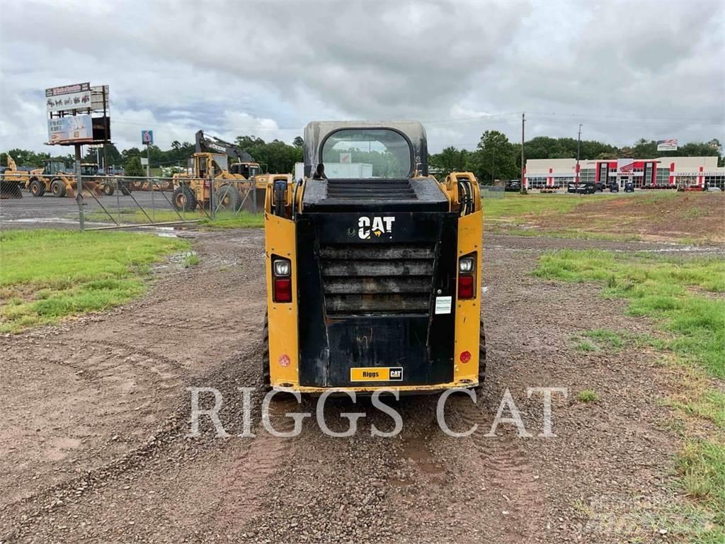 CAT 236D スキッドステアローダー