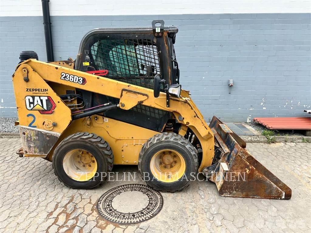 CAT 236D スキッドステアローダー