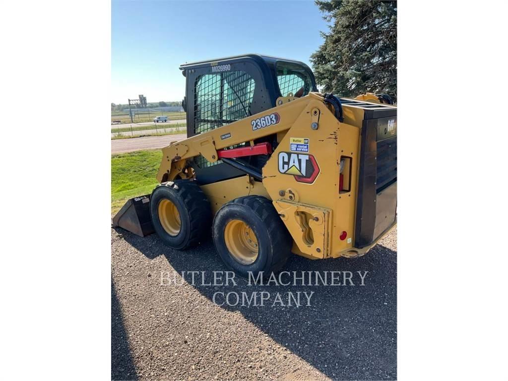 CAT 236D3 スキッドステアローダー