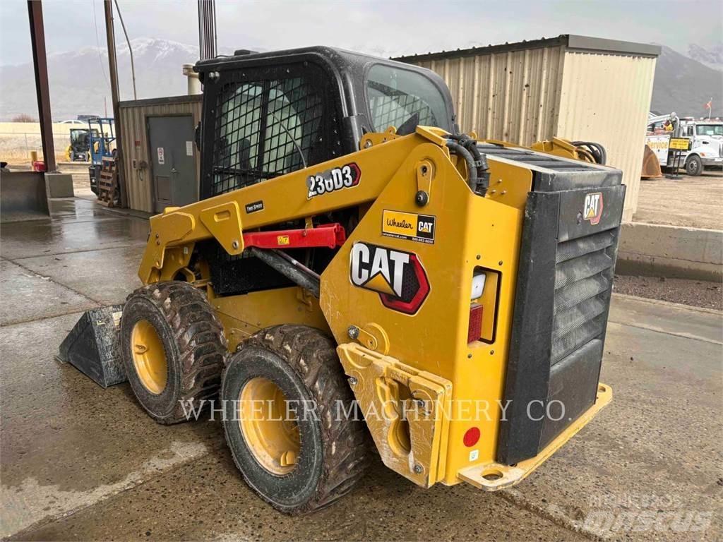 CAT 236D3 C3H2 スキッドステアローダー
